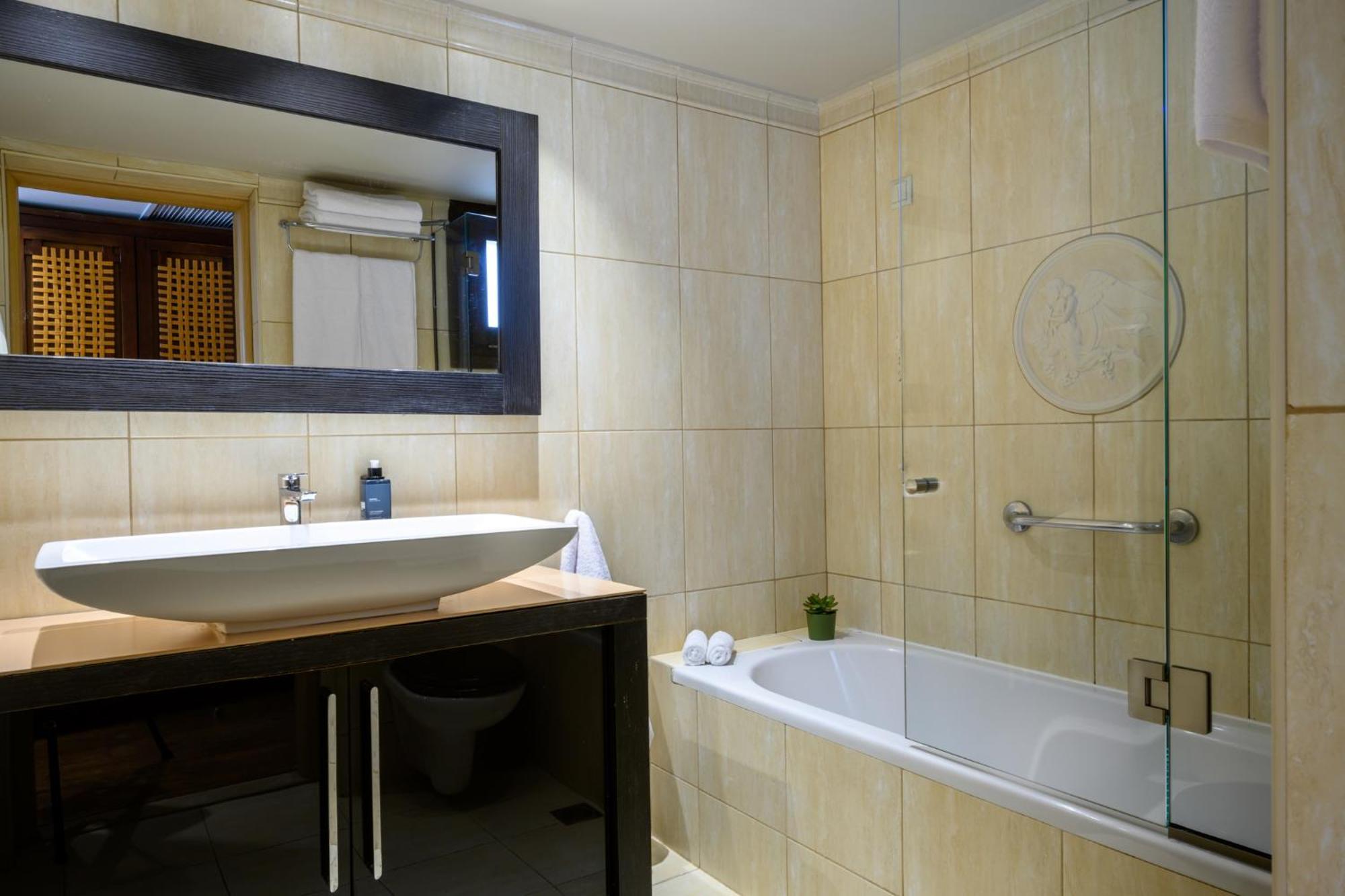 Elisso Boutique Hotel วาซีลีกี ภายนอก รูปภาพ